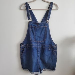 Old Navy | XL | Denim Overall Shorts